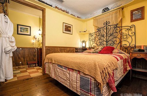 Alling House Bed And Breakfast أورنج سيتي المظهر الخارجي الصورة
