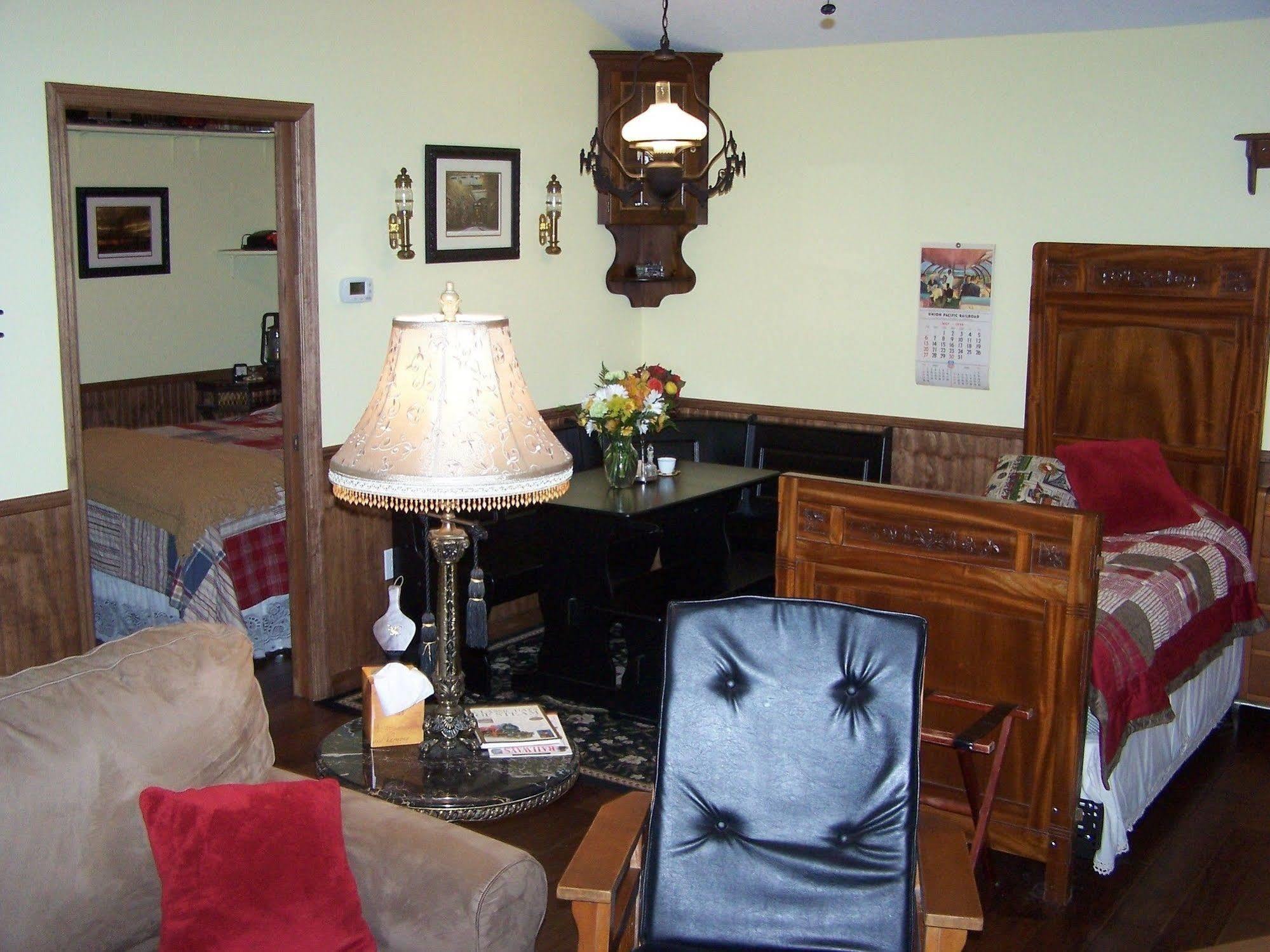 Alling House Bed And Breakfast أورنج سيتي الغرفة الصورة